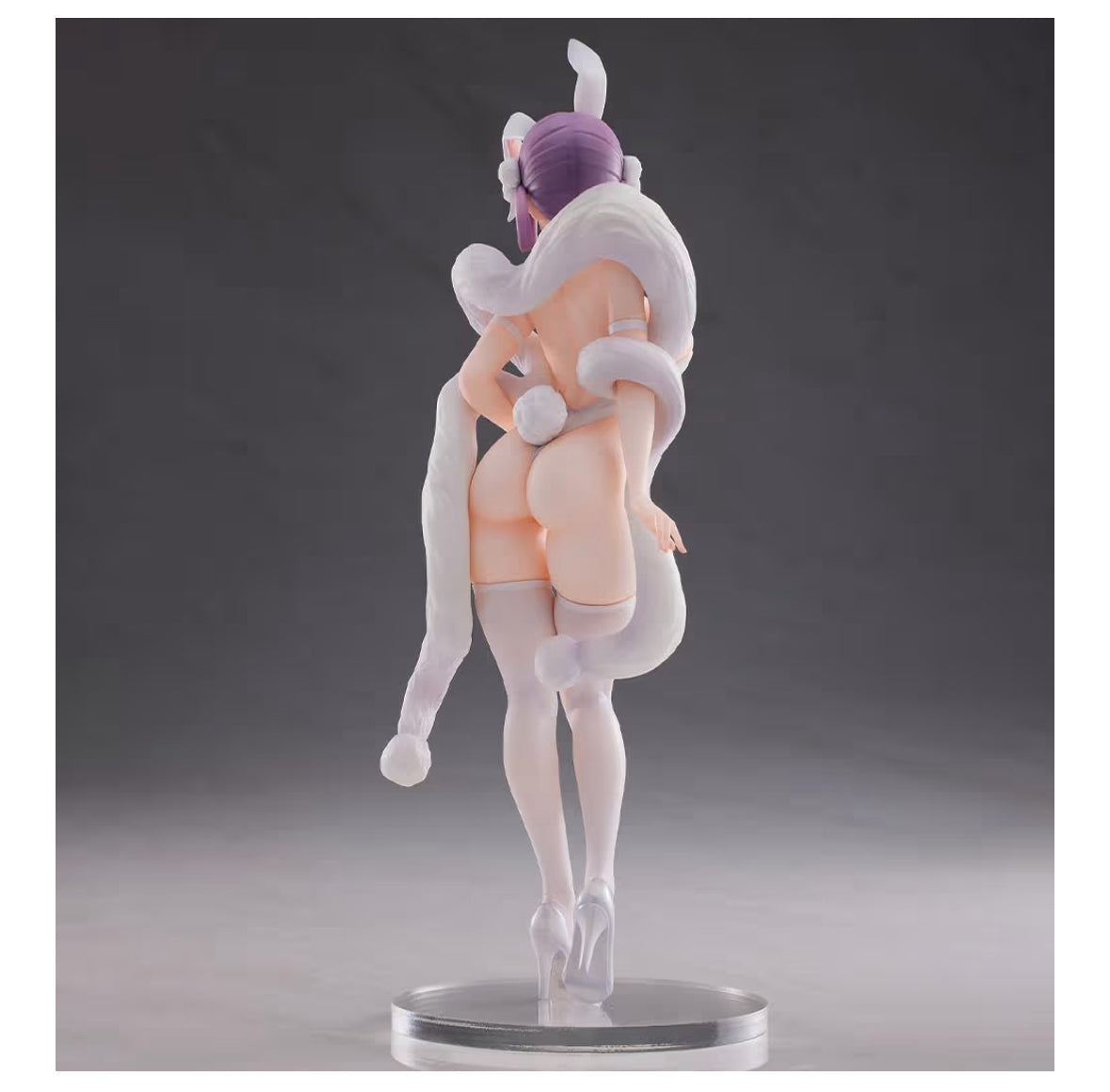 🐰 Figurine Lume – Bunny Girl Edition Collector
